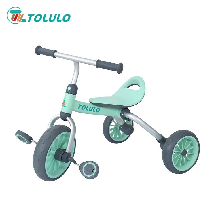 Apa umur sing apik kanggo njupuk tricycle bayi?